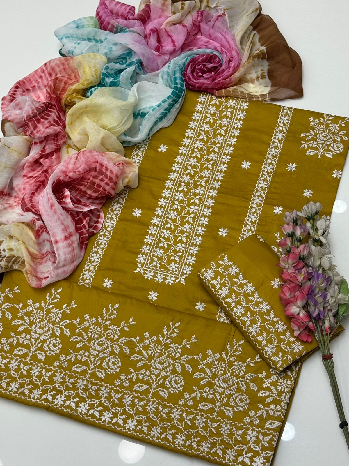 Cross Stitch White Embroidery | Unstitched 3 Piece