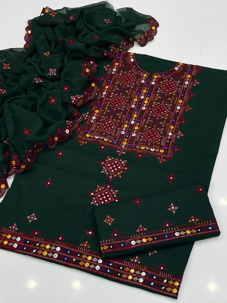 Balochi Embroidery 🧵 | Unstitched Shirt Dupatta Trouser 3 Piece