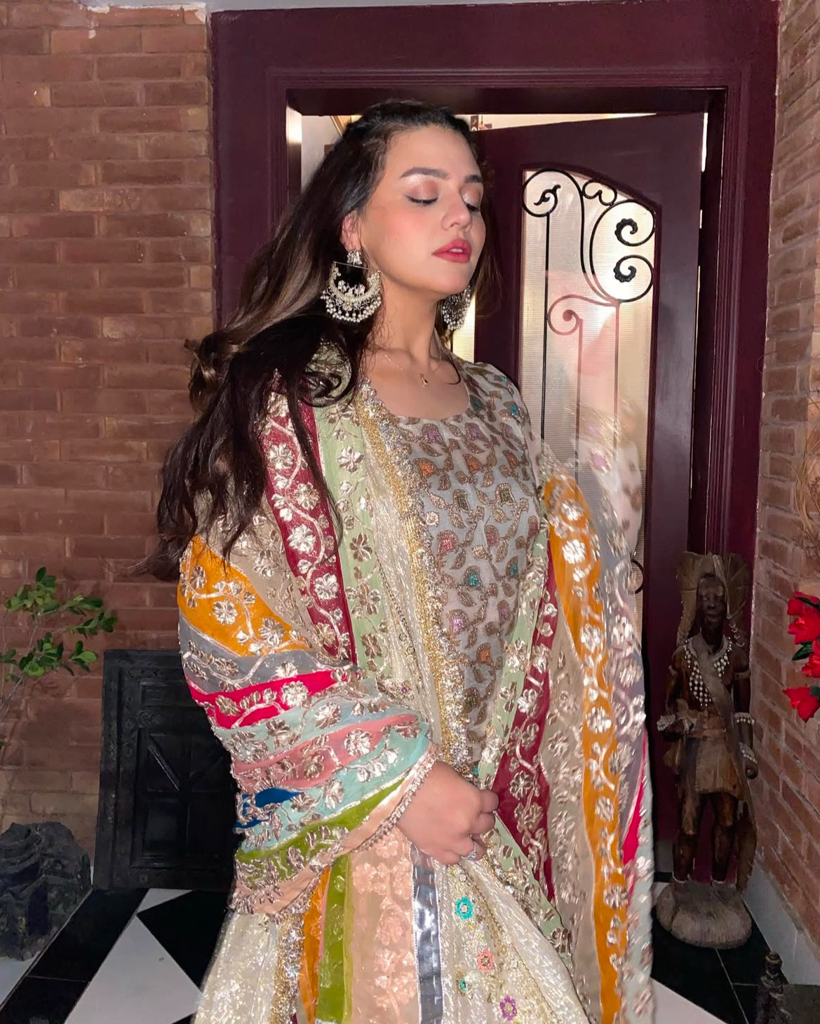 Multi Gotta Lahriya Dupatta